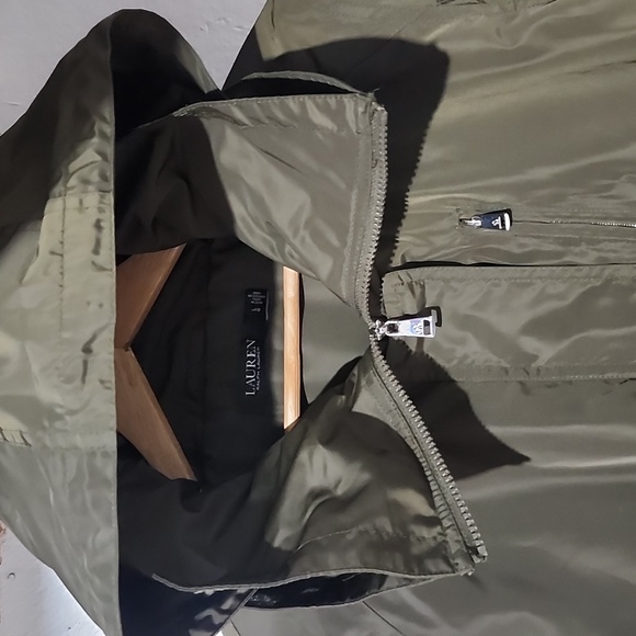 Lauren Ralph Lauren Olive Green Anorak Rain Jacket With Convertible Hood Size L - Picture 11 of 16